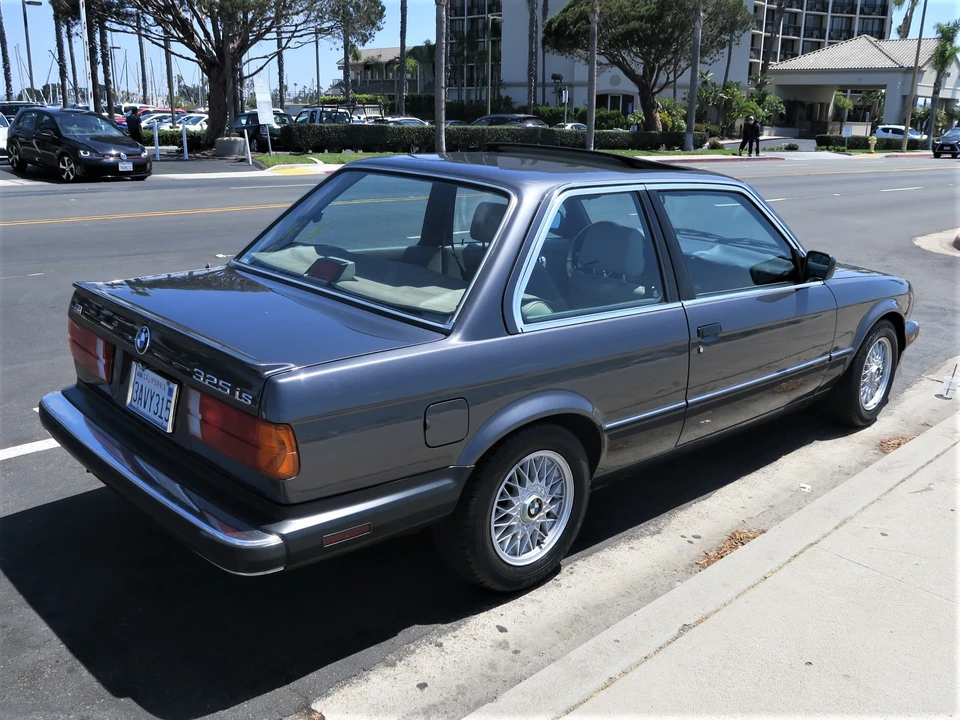 1987 BMW E30 3 Series - Image 5 of 31