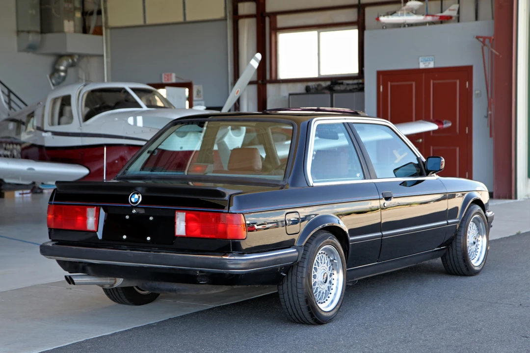 1987 BMW E30 3 Series - Image 5 of 31