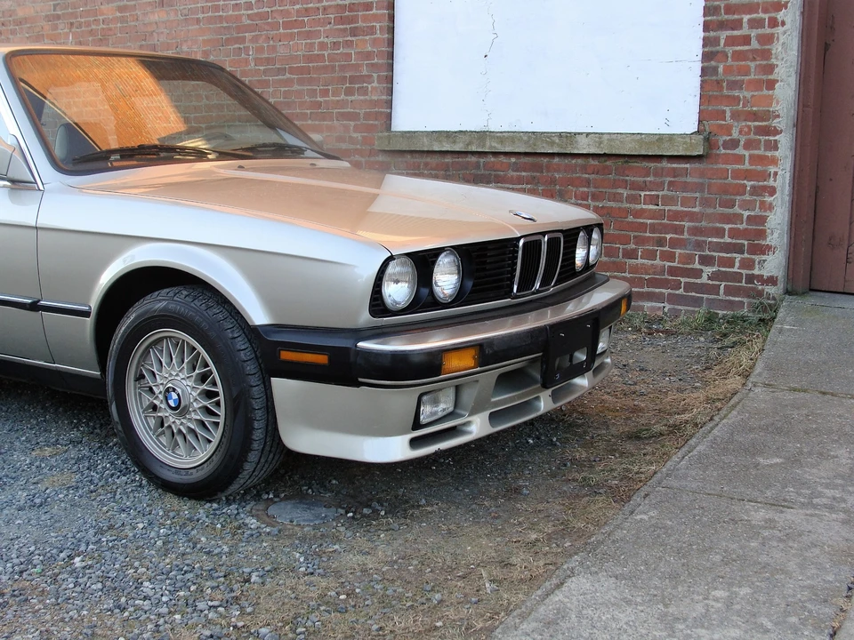 1987 BMW E30 3 Series - Image 16 of 31