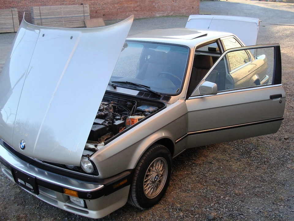 1987 BMW E30 3 Series - Image 12 of 31
