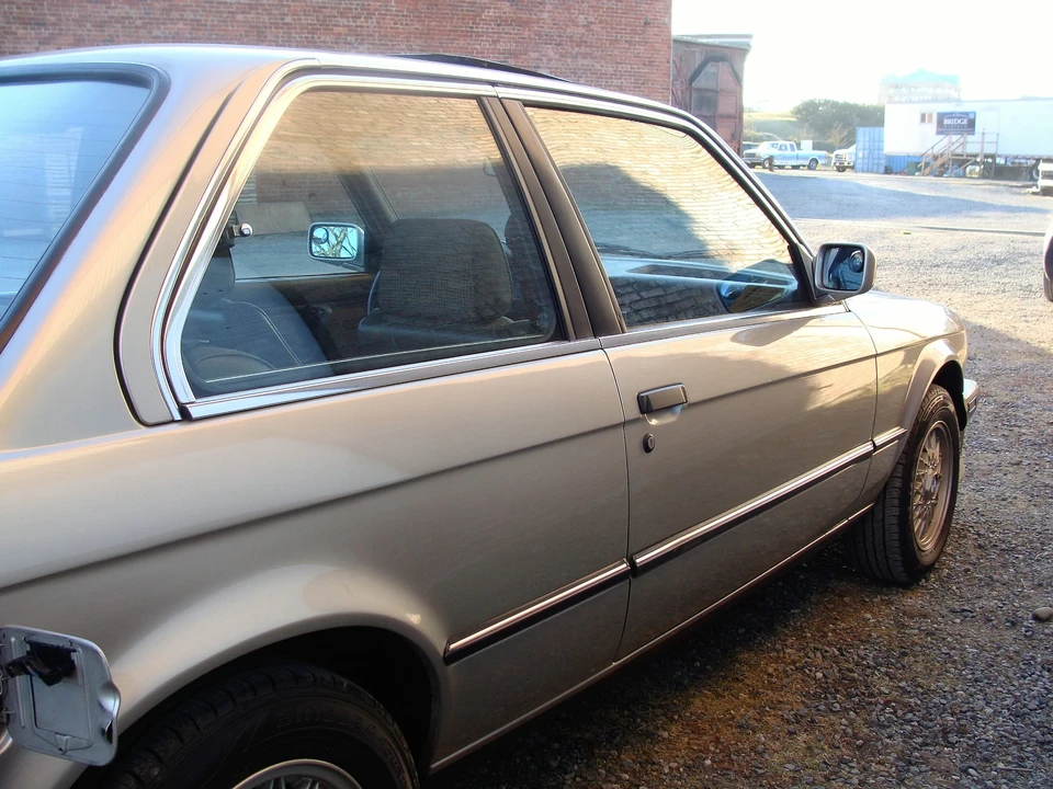 1987 BMW E30 3 Series - Image 15 of 31