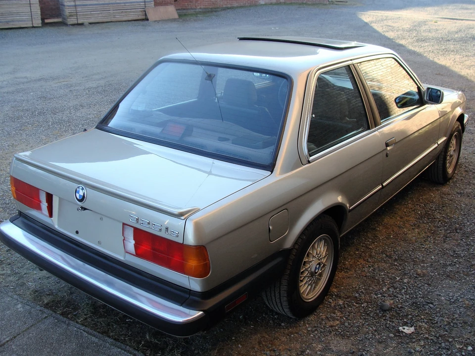 1987 BMW E30 3 Series - Image 3 of 31