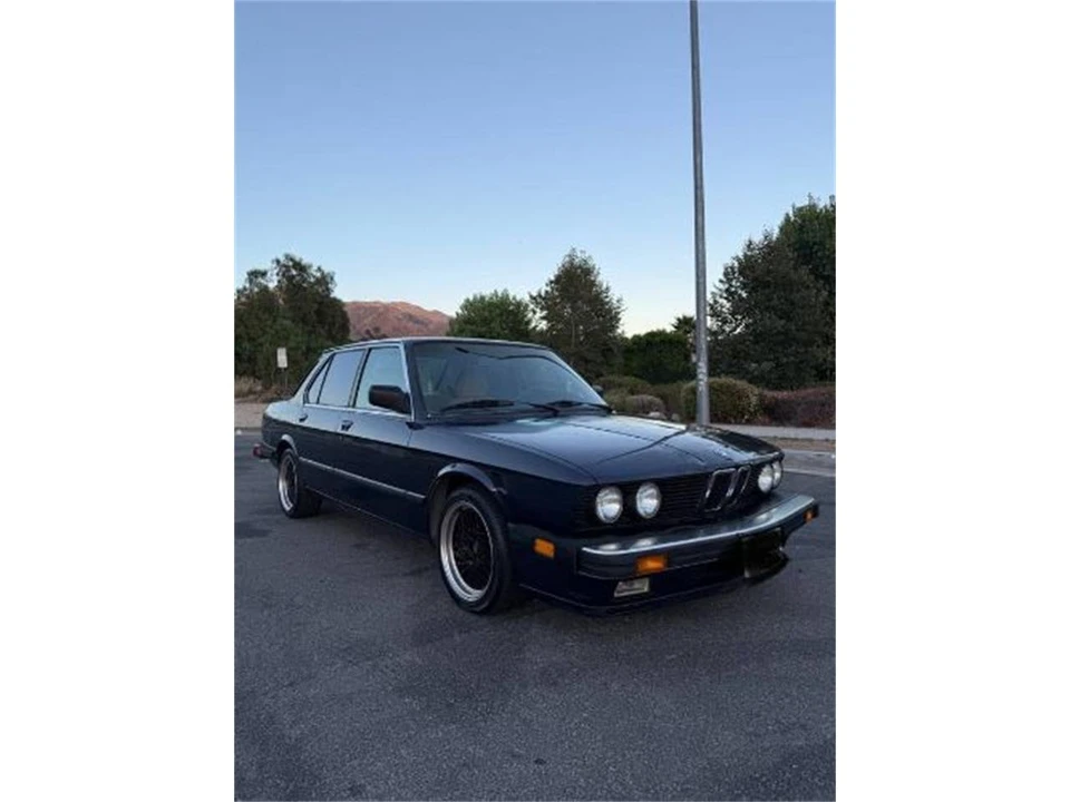 1987 BMW E28 5 Series - Image 4 of 23