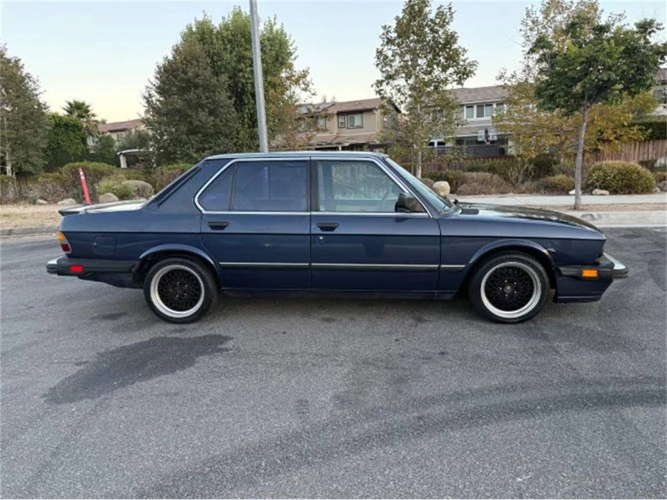 1987 BMW E28 5 Series - Image 22 of 23