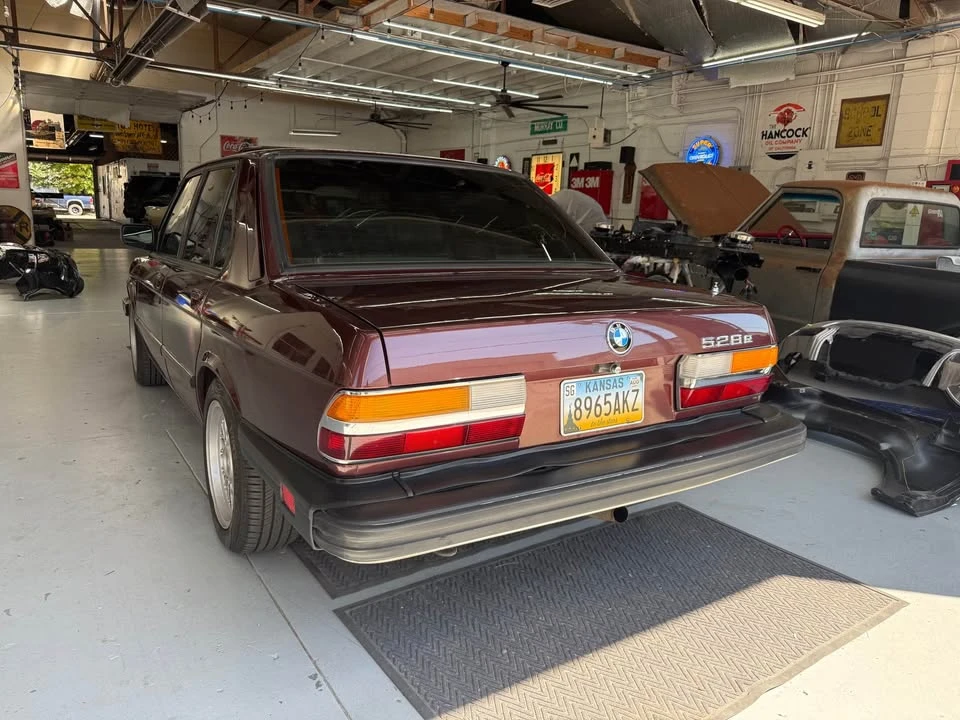 1987 BMW E28 5 Series - Image 3 of 11