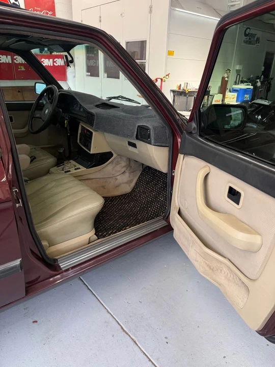 1987 BMW E28 5 Series - Image 10 of 11