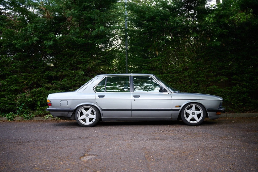 1987 BMW E28 5 Series - Image 2 of 30