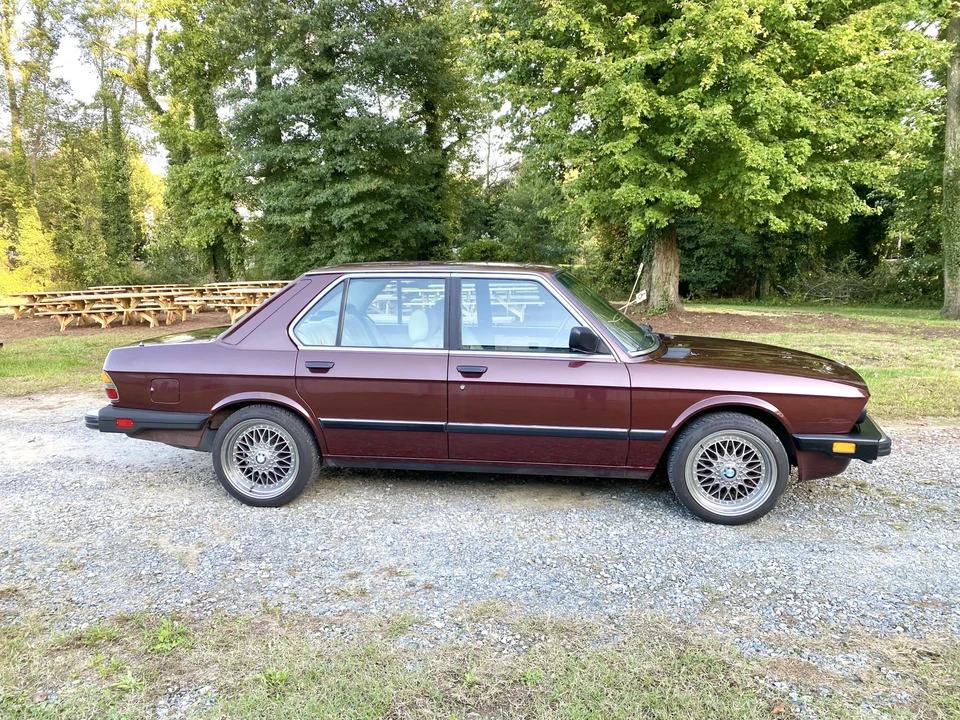 1987 BMW E28 5 Series - Image 13 of 31