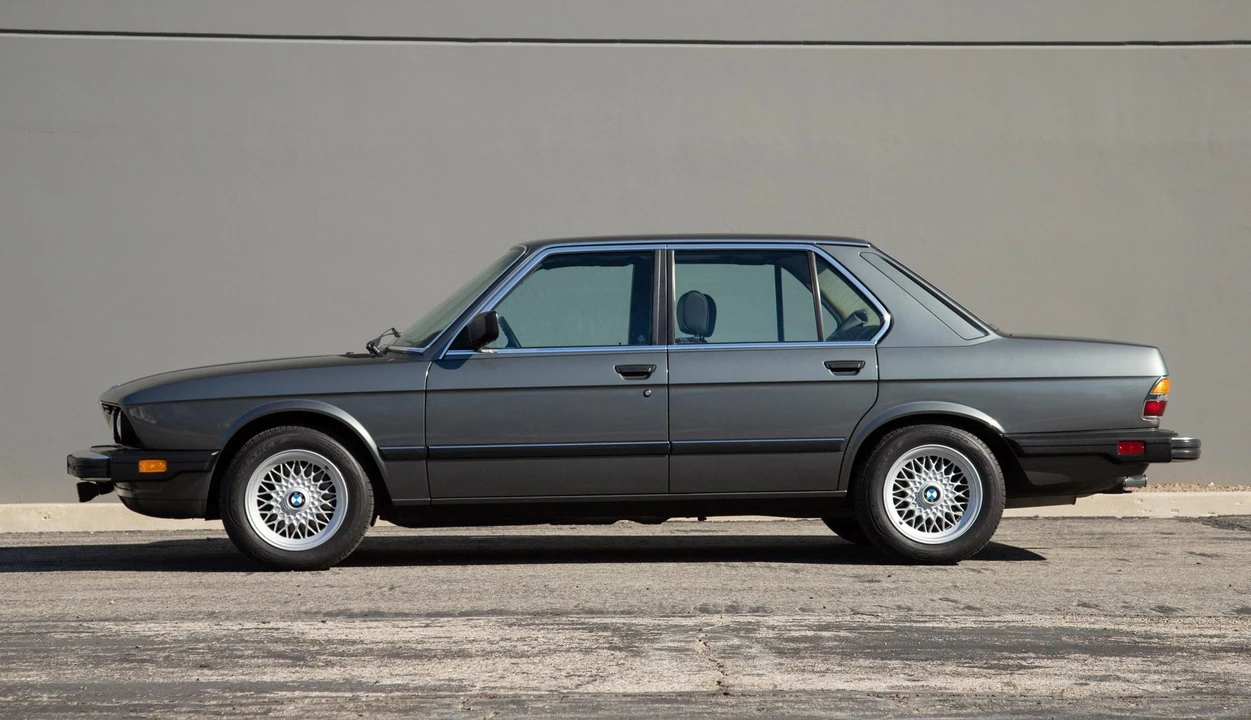 1987 BMW E28 5 Series - Image 5 of 31