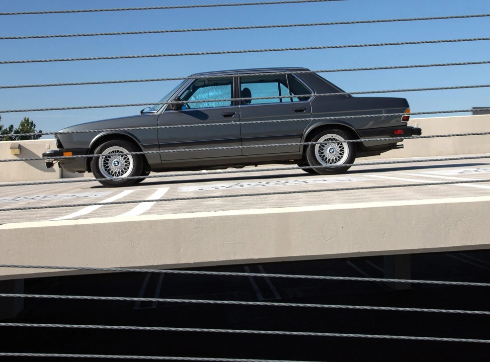 1987 BMW E28 5 Series - Image 7 of 31