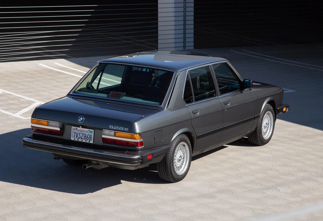 1987 BMW E28 5 Series - Image 15 of 31