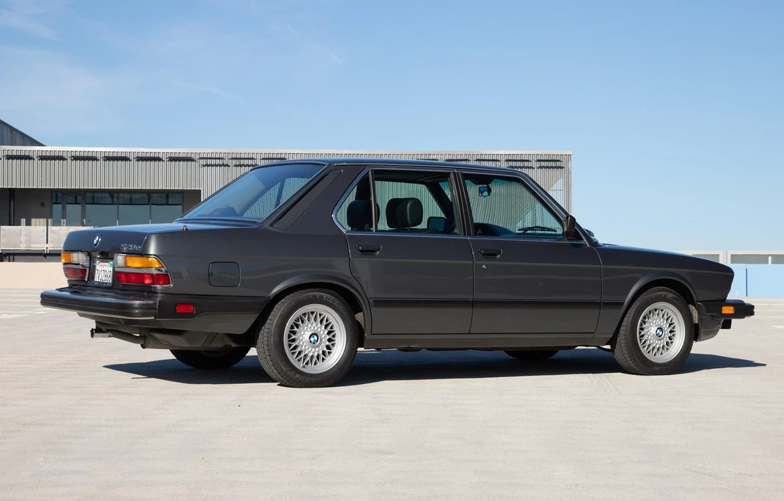 1987 BMW E28 5 Series - Image 17 of 31