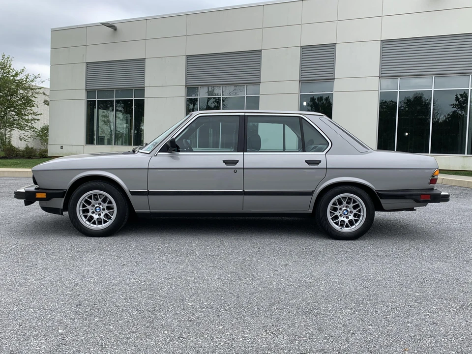 1987 BMW E28 5 Series - Image 5 of 12