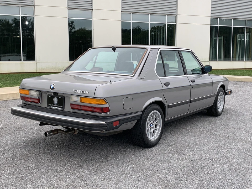 1987 BMW E28 5 Series - Image 9 of 12