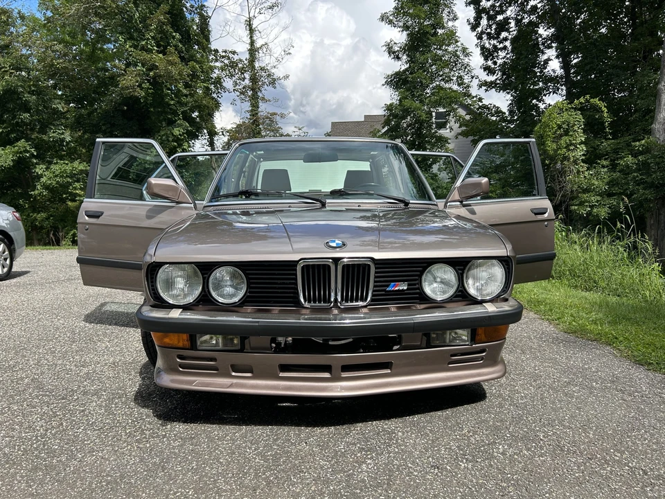 1987 BMW E28 5 Series - Image 4 of 31