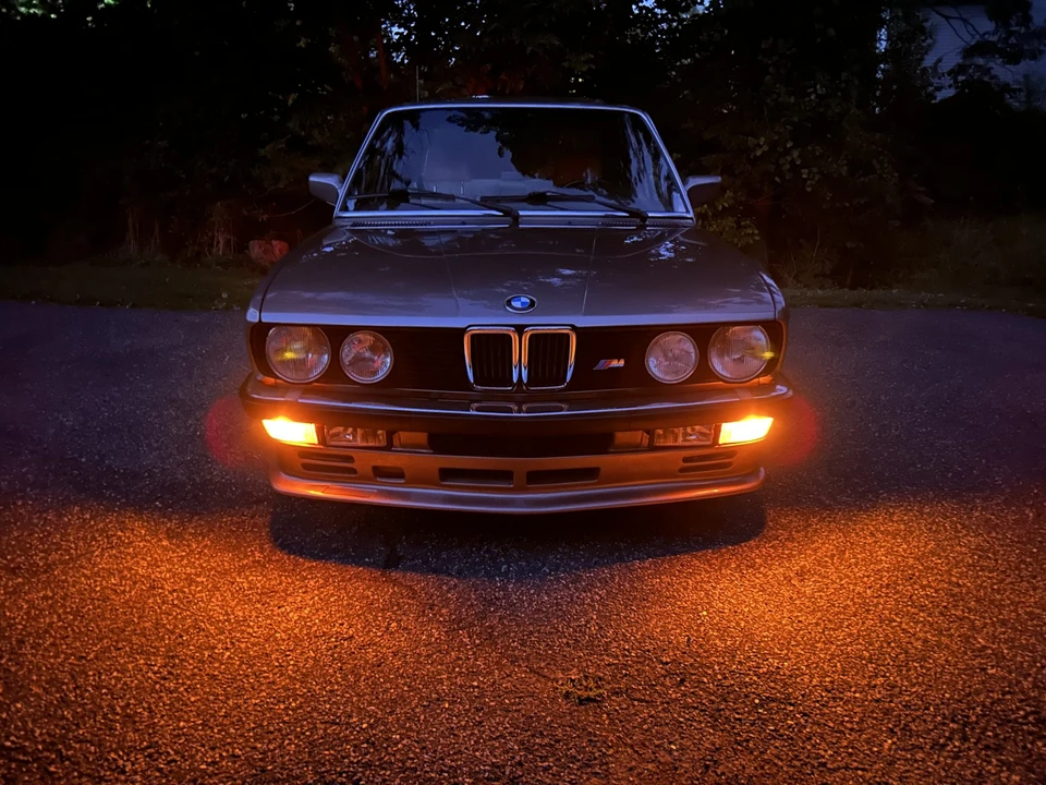1987 BMW E28 5 Series - Image 10 of 31