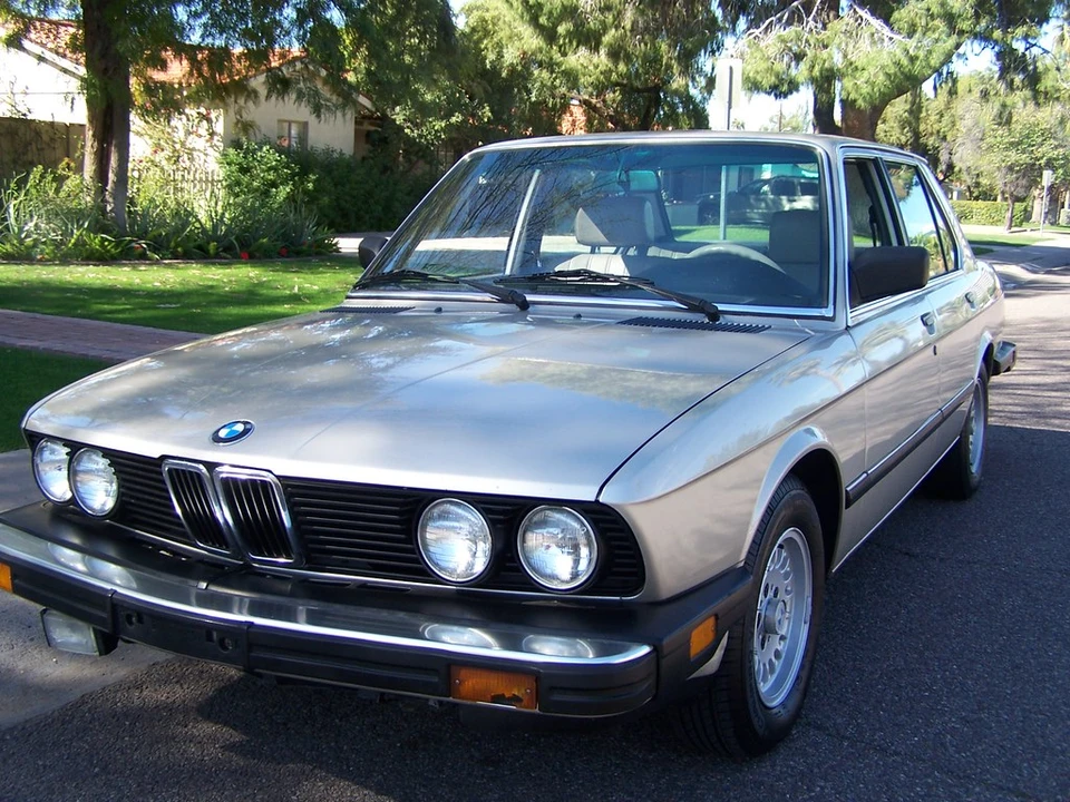 1987 BMW E28 5 Series - Image 5 of 31