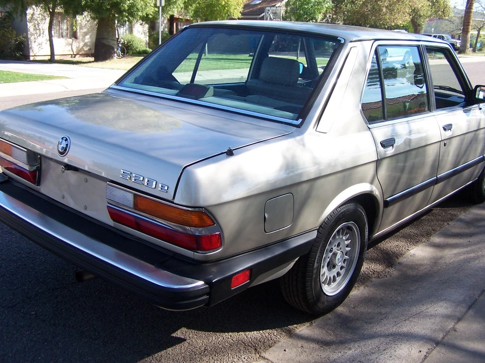 1987 BMW E28 5 Series - Image 7 of 31