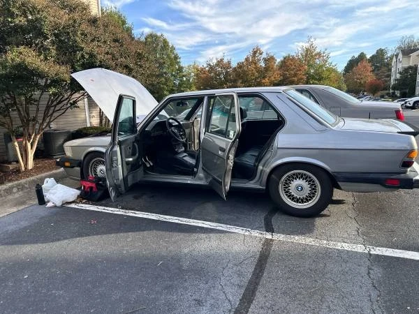 1987 BMW E28 5 Series - Image 2 of 14