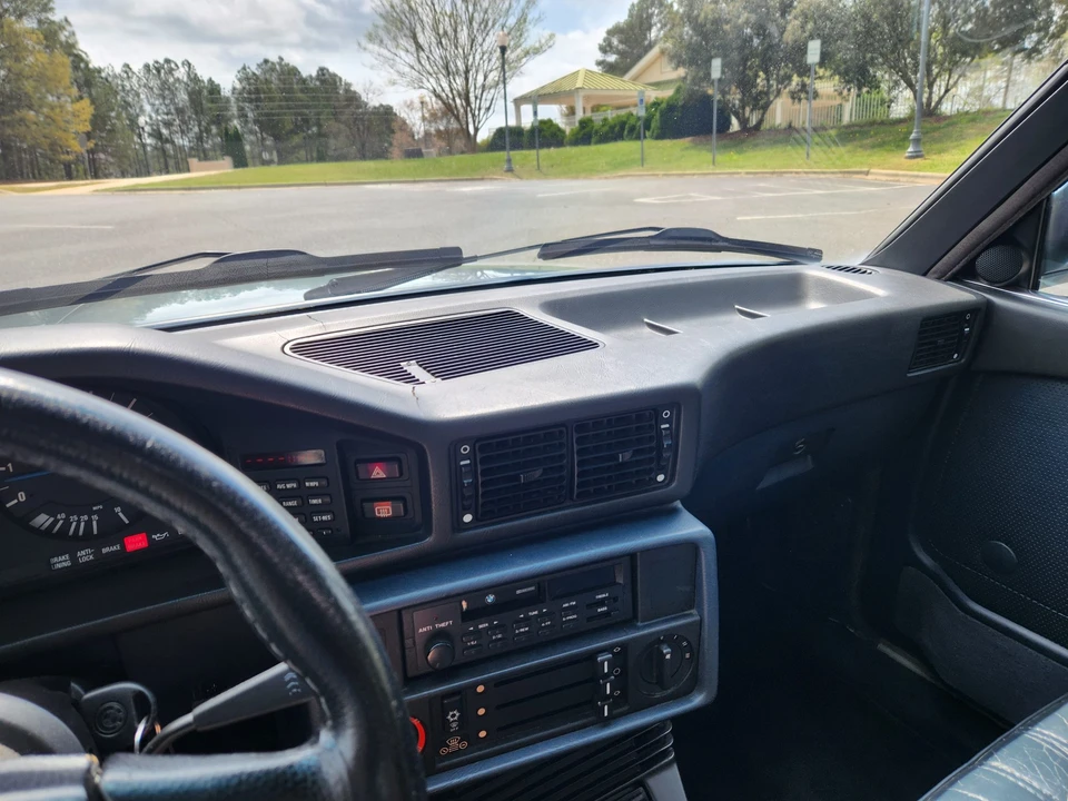 1987 BMW E28 5 Series - Image 22 of 31