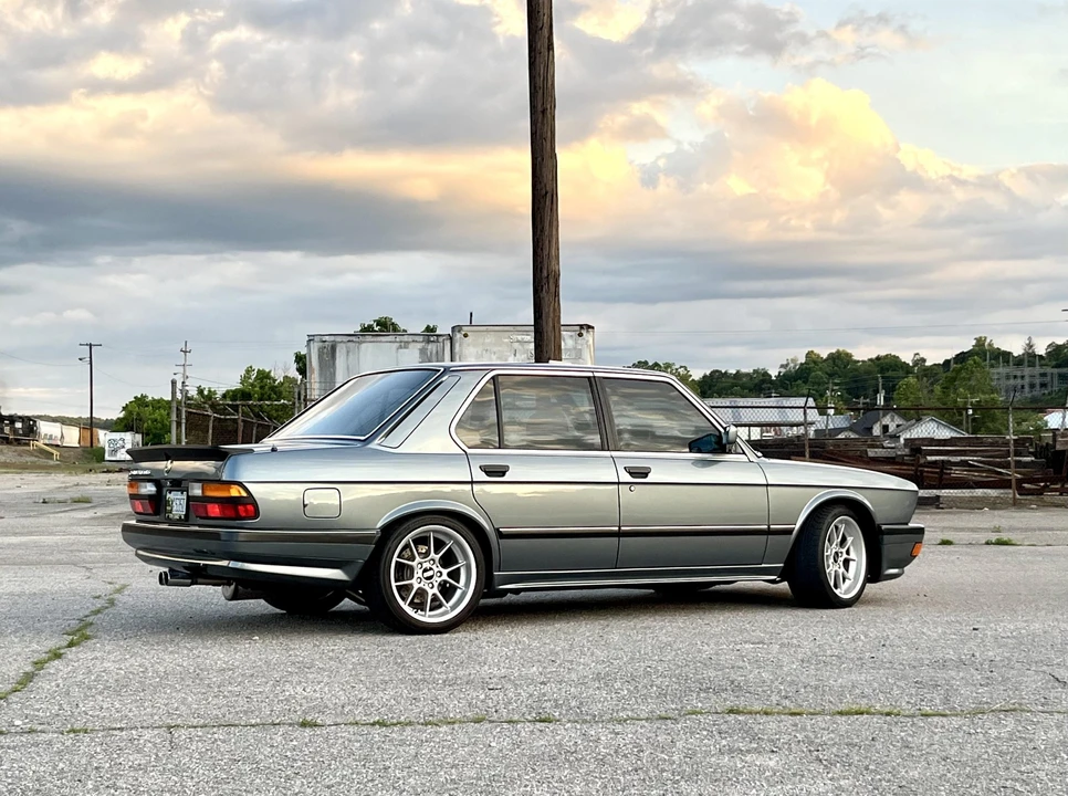 1987 BMW E28 5 Series - Image 5 of 31