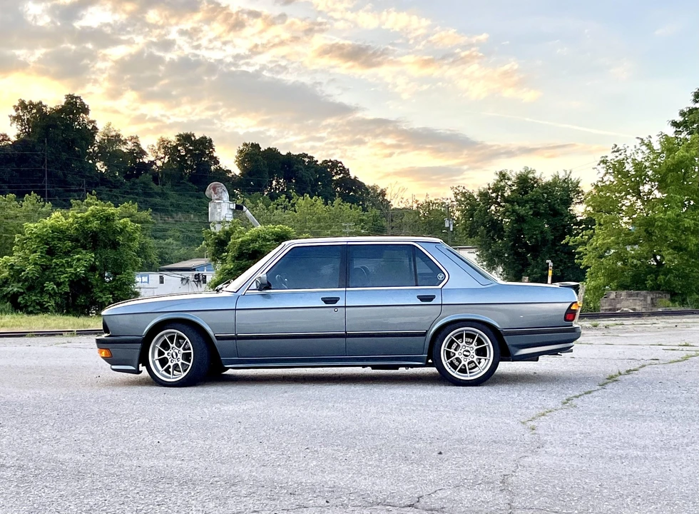 1987 BMW E28 5 Series - Image 10 of 31