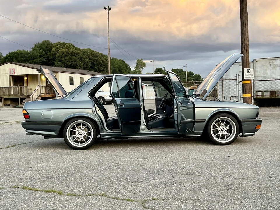 1987 BMW E28 5 Series - Image 27 of 31