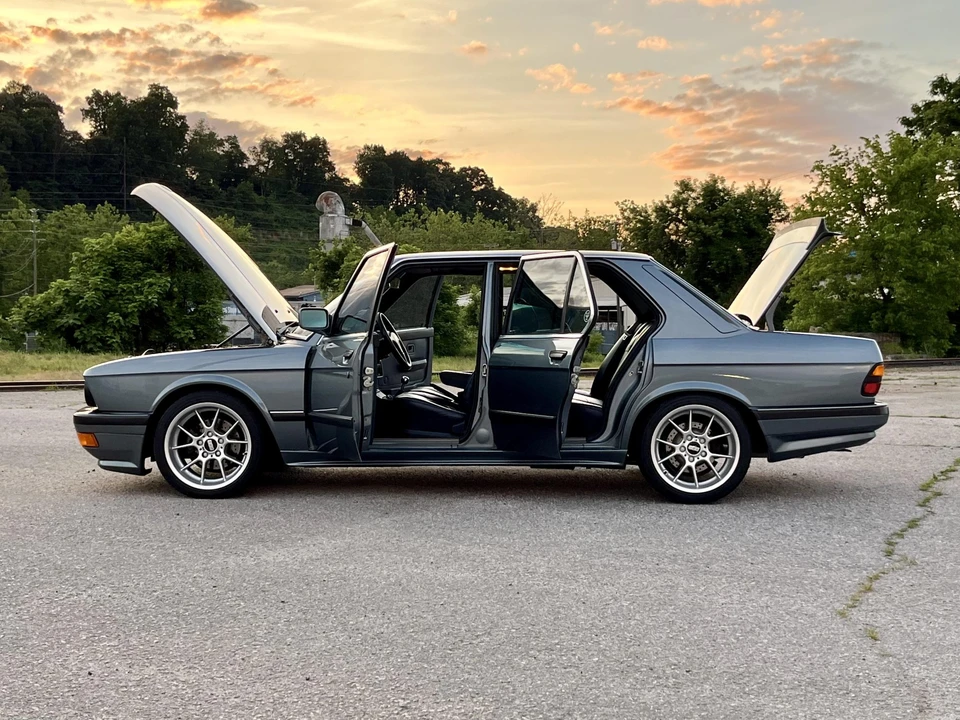 1987 BMW E28 5 Series - Image 31 of 31