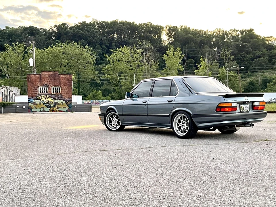1987 BMW E28 5 Series - Image 21 of 31