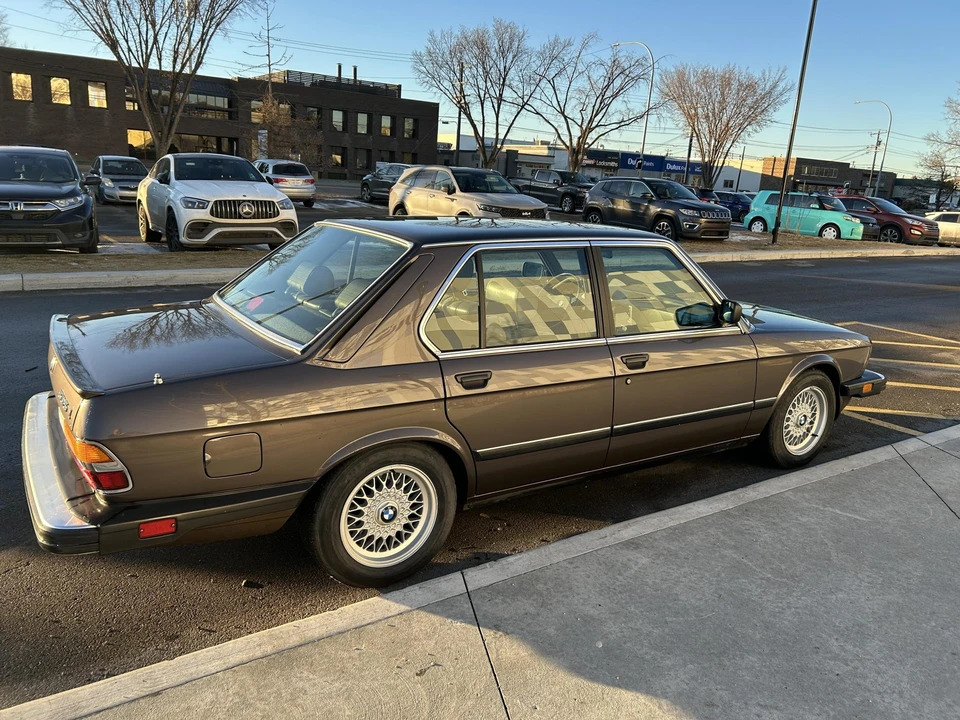 1987 BMW E28 5 Series - Image 17 of 31