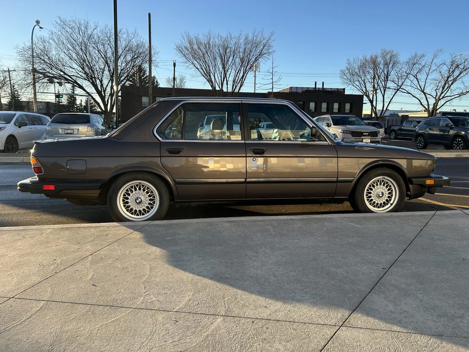 1987 BMW E28 5 Series - Image 18 of 31