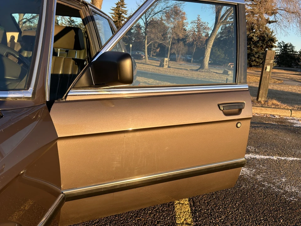 1987 BMW E28 5 Series - Image 30 of 31