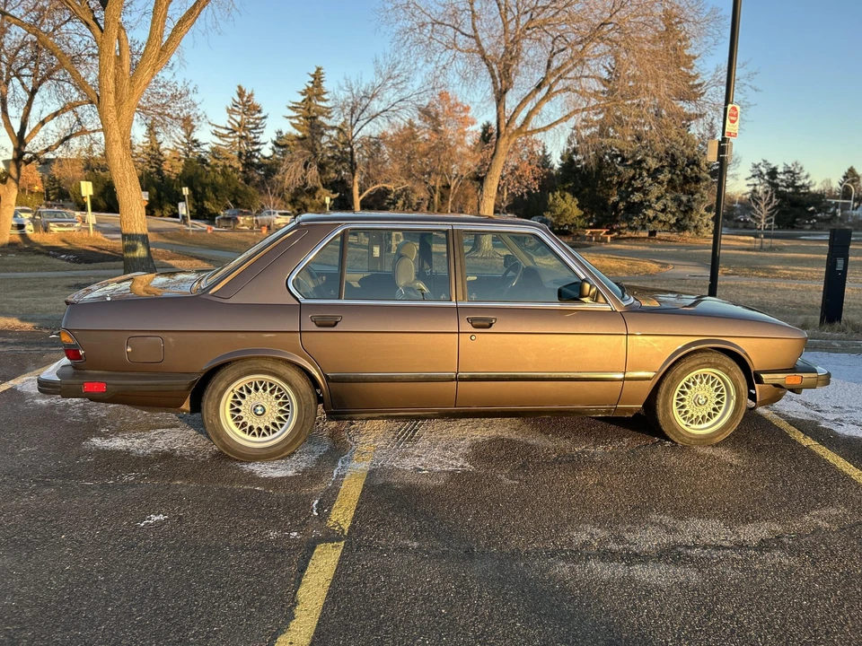 1987 BMW E28 5 Series - Image 19 of 31