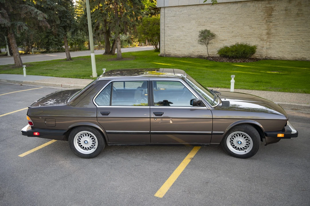 1987 BMW E28 5 Series - Image 5 of 31