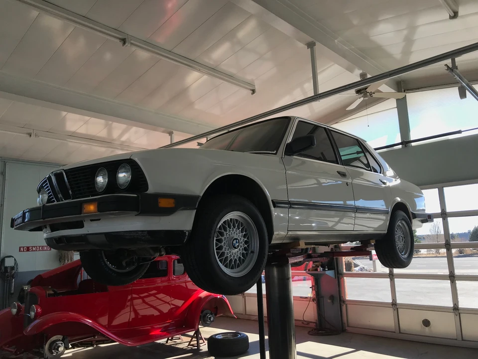 1987 BMW E28 5 Series - Image 15 of 31