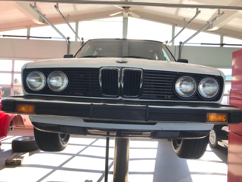 1987 BMW E28 5 Series - Image 18 of 31
