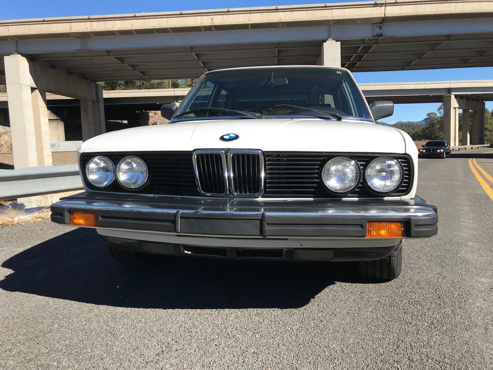 1987 BMW E28 5 Series - Image 8 of 31