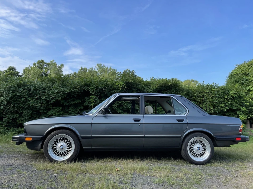 1987 BMW E28 5 Series - Image 17 of 31