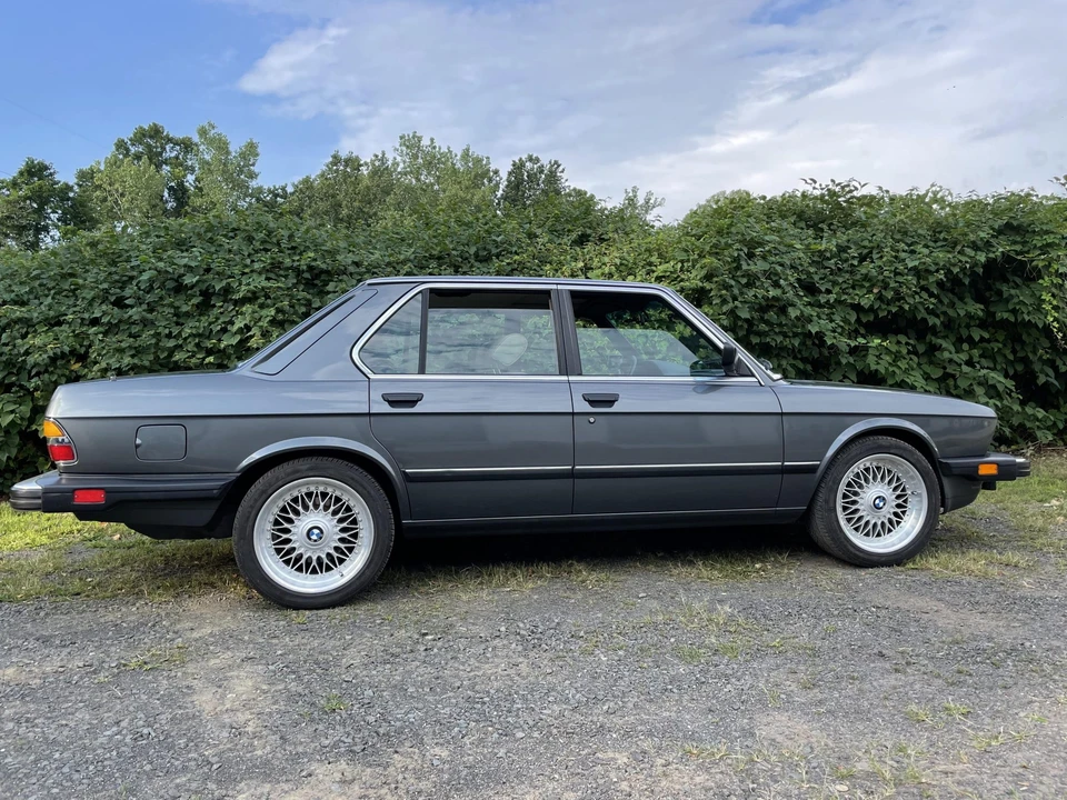 1987 BMW E28 5 Series - Image 10 of 31