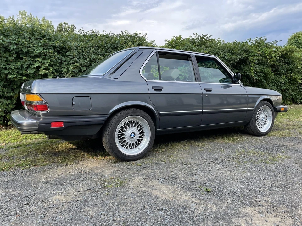 1987 BMW E28 5 Series - Image 12 of 31