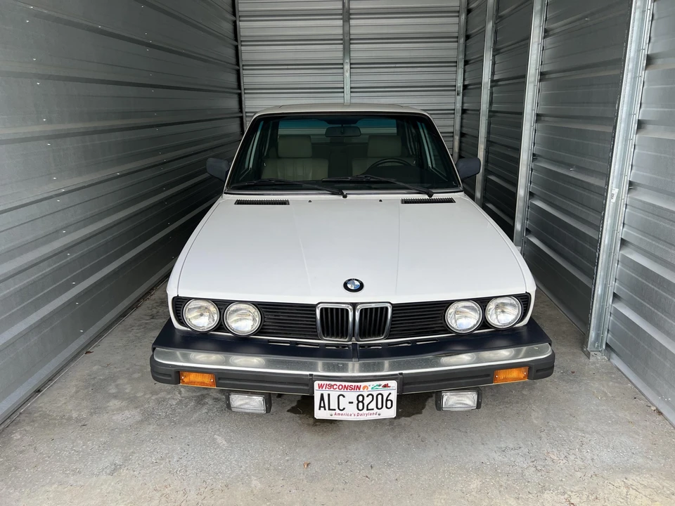 1987 BMW E28 5 Series - Image 13 of 31