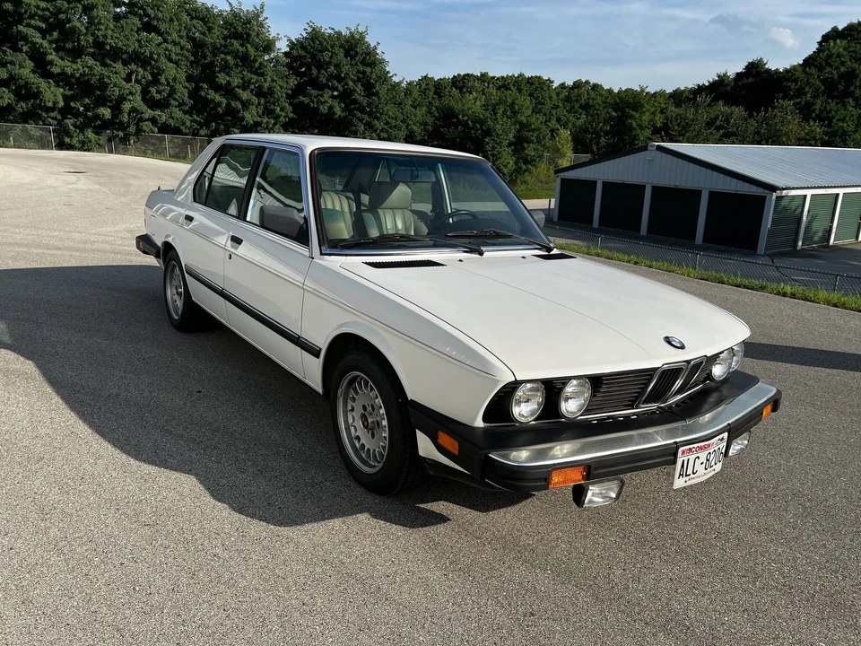 1987 BMW E28 5 Series - Image 8 of 31