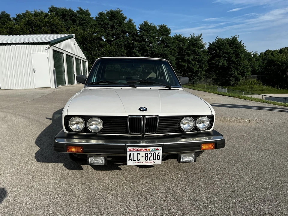 1987 BMW E28 5 Series - Image 9 of 31