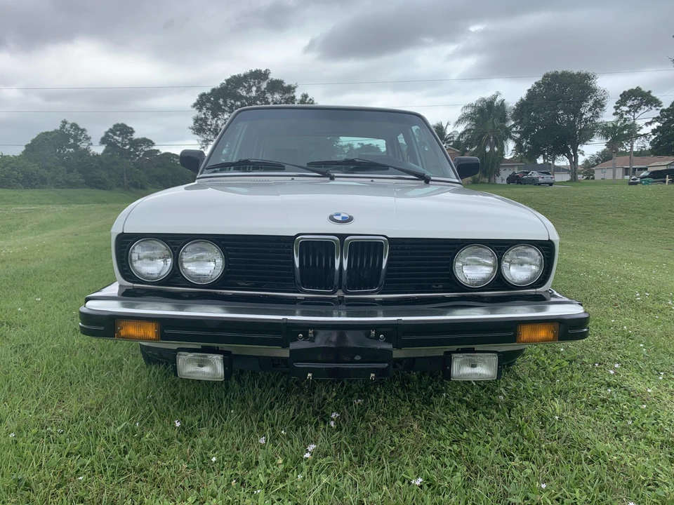 1987 BMW E28 5 Series - Image 5 of 31