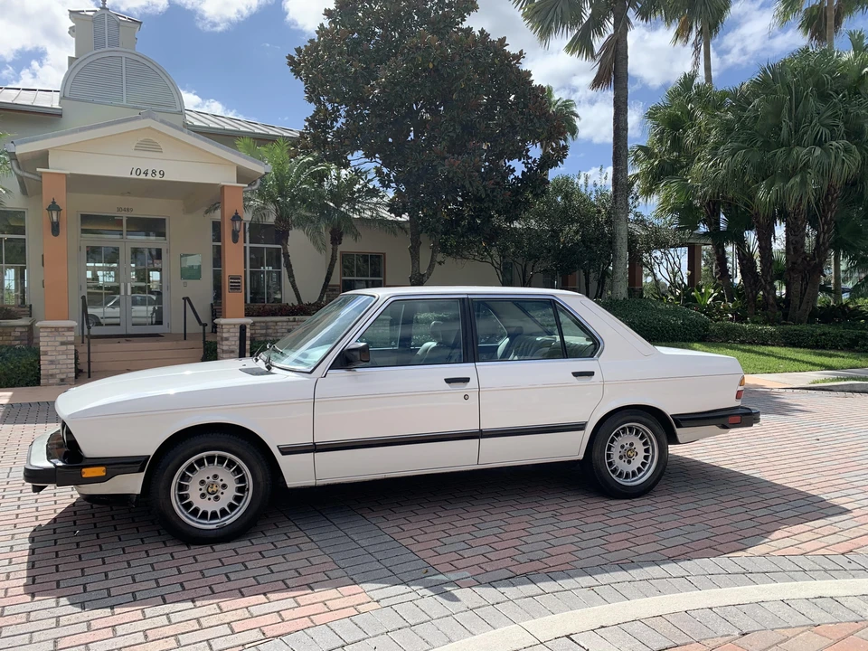 1987 BMW E28 5 Series - Image 15 of 31