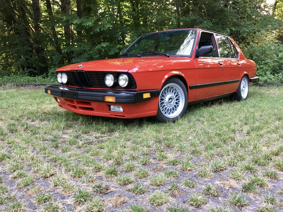 1987 BMW E28 5 Series - Image 2 of 31