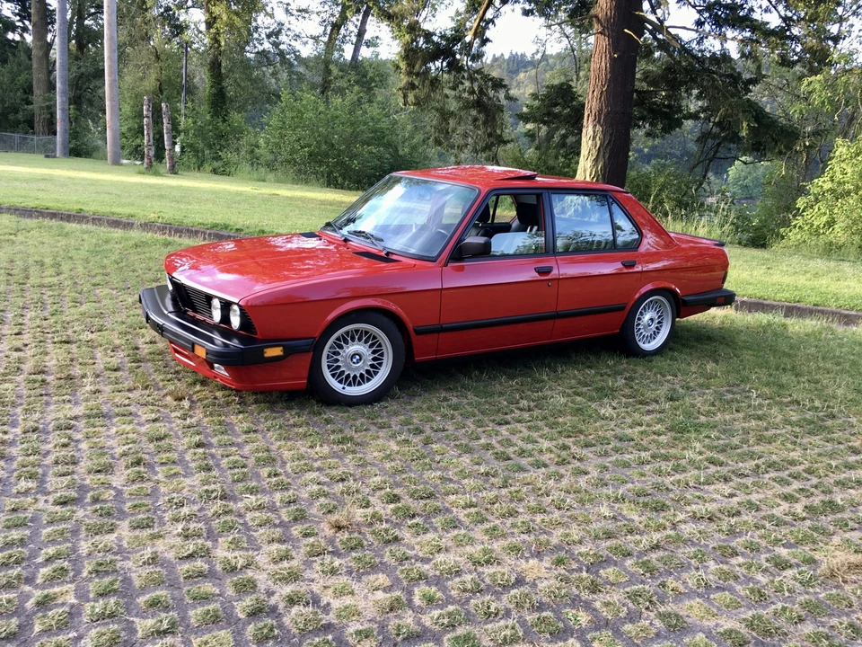 1987 BMW E28 5 Series - Image 8 of 31