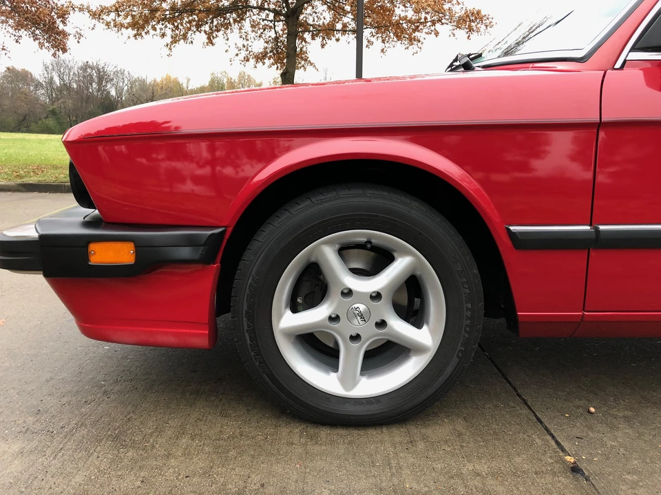 1987 BMW E28 5 Series - Image 11 of 31