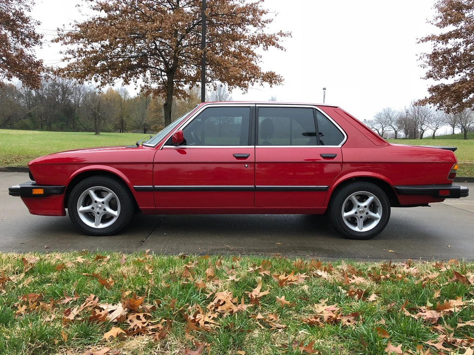 1987 BMW E28 5 Series - Image 4 of 31
