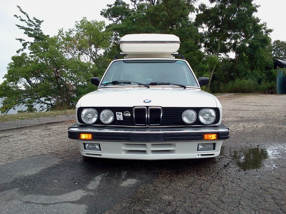 1987 BMW E28 5 Series - Image 2 of 31